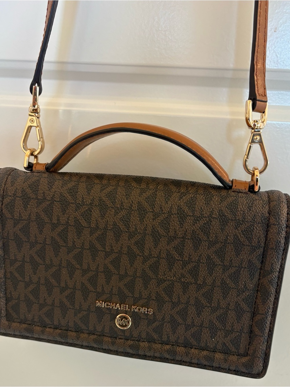 Micheal Kors Crossbody